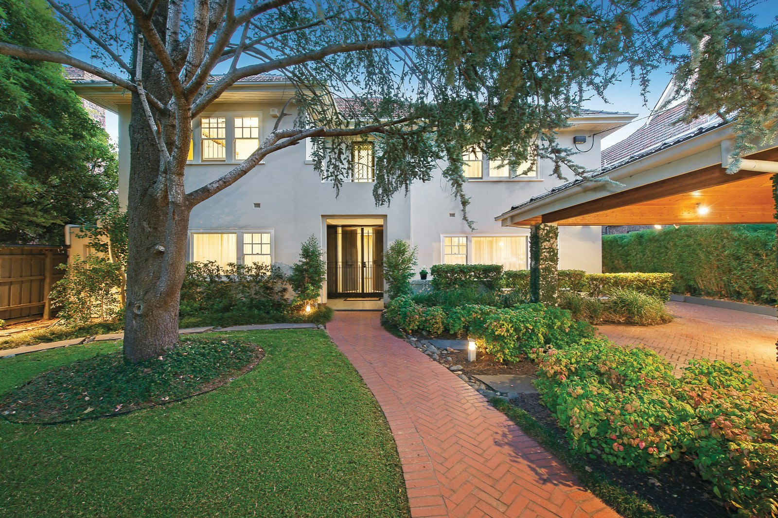 40 Hampden Road, Armadale, VIC