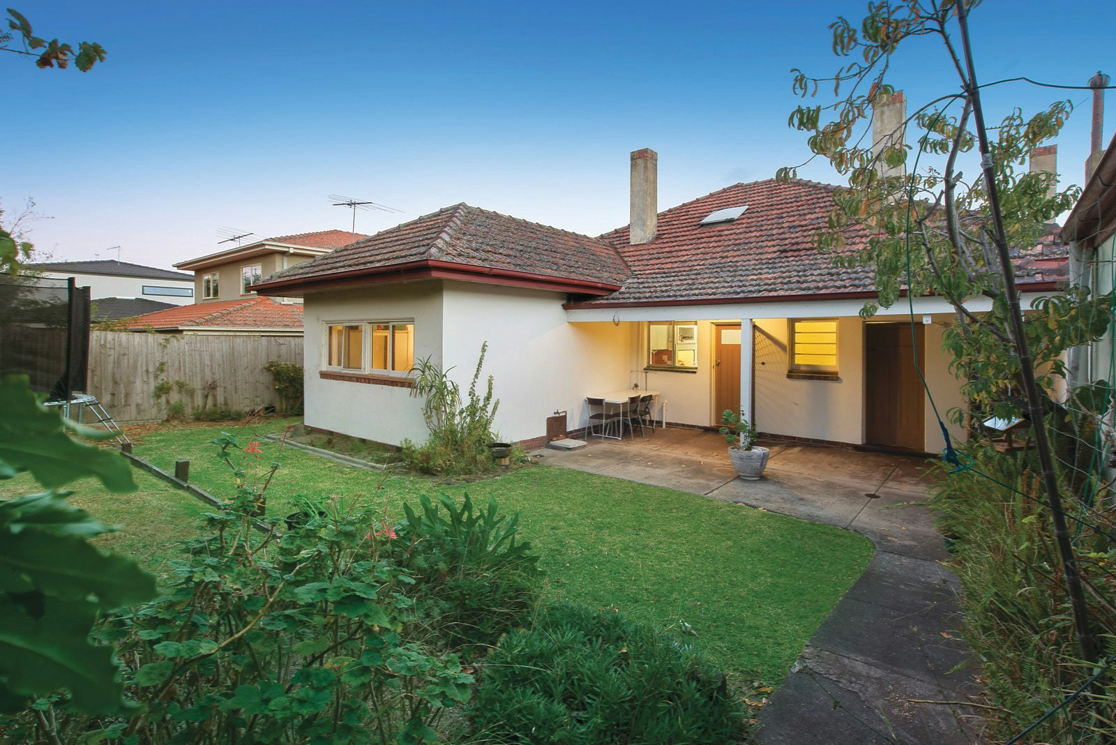 51 Fitzgibbon Crescent, Caulfield North, VIC