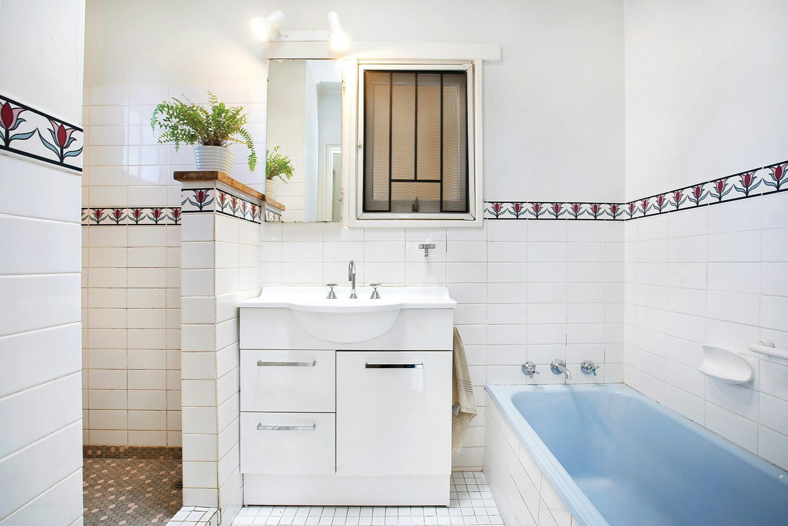 15 Wiringa Avenue, Camberwell, VIC