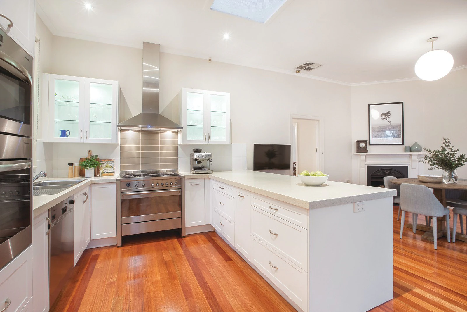 4 Banool Avenue, Kew, VIC