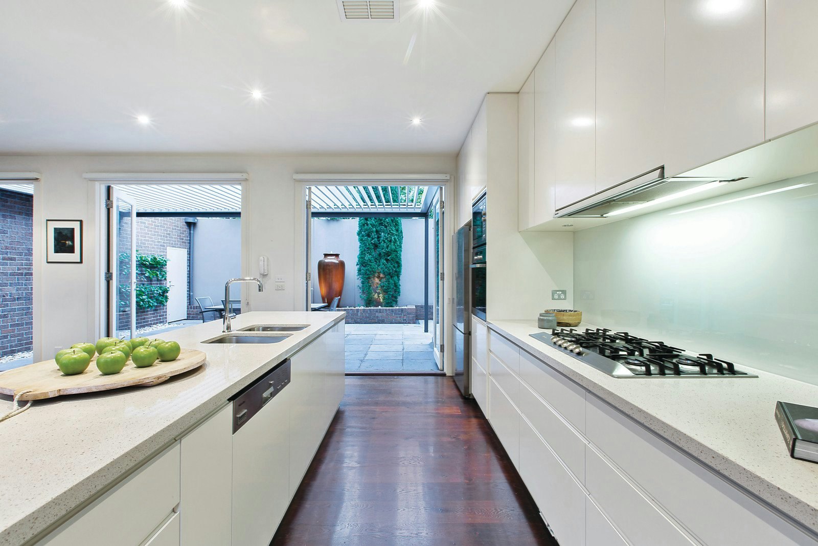 19 Ashley Grove, Malvern, VIC