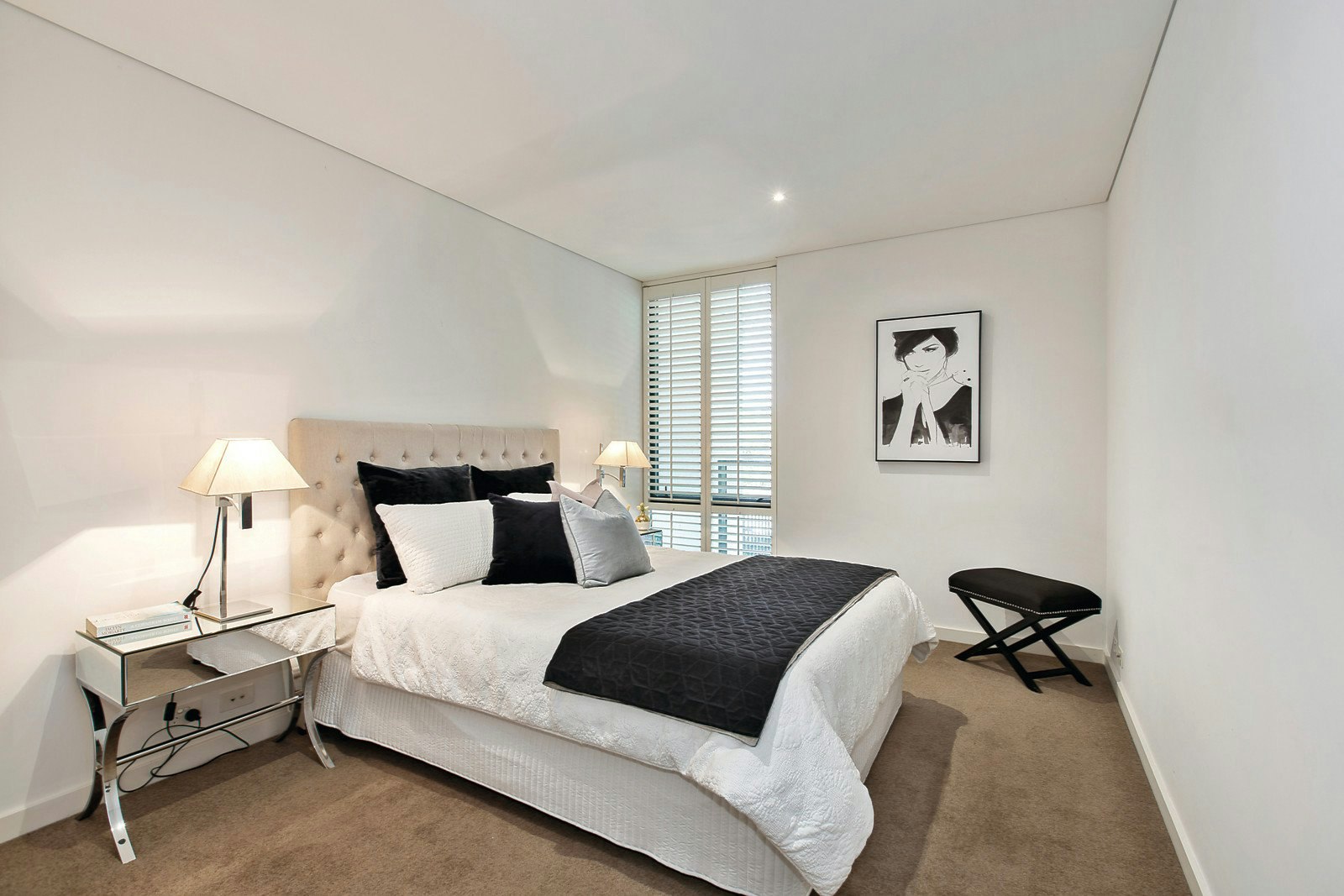 2/53 Chaucer Crescent, Canterbury, VIC