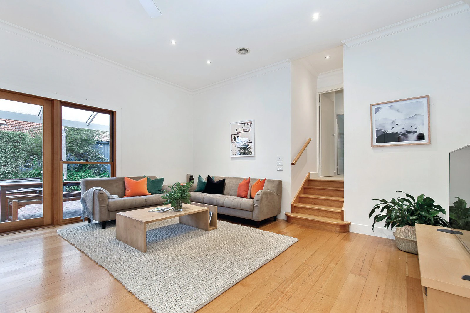 21 Union Road, Surrey Hills, VIC