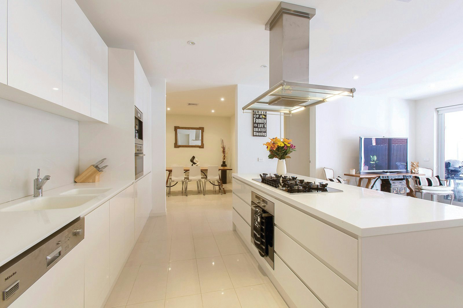 2/100 Burke Road, Malvern East, VIC