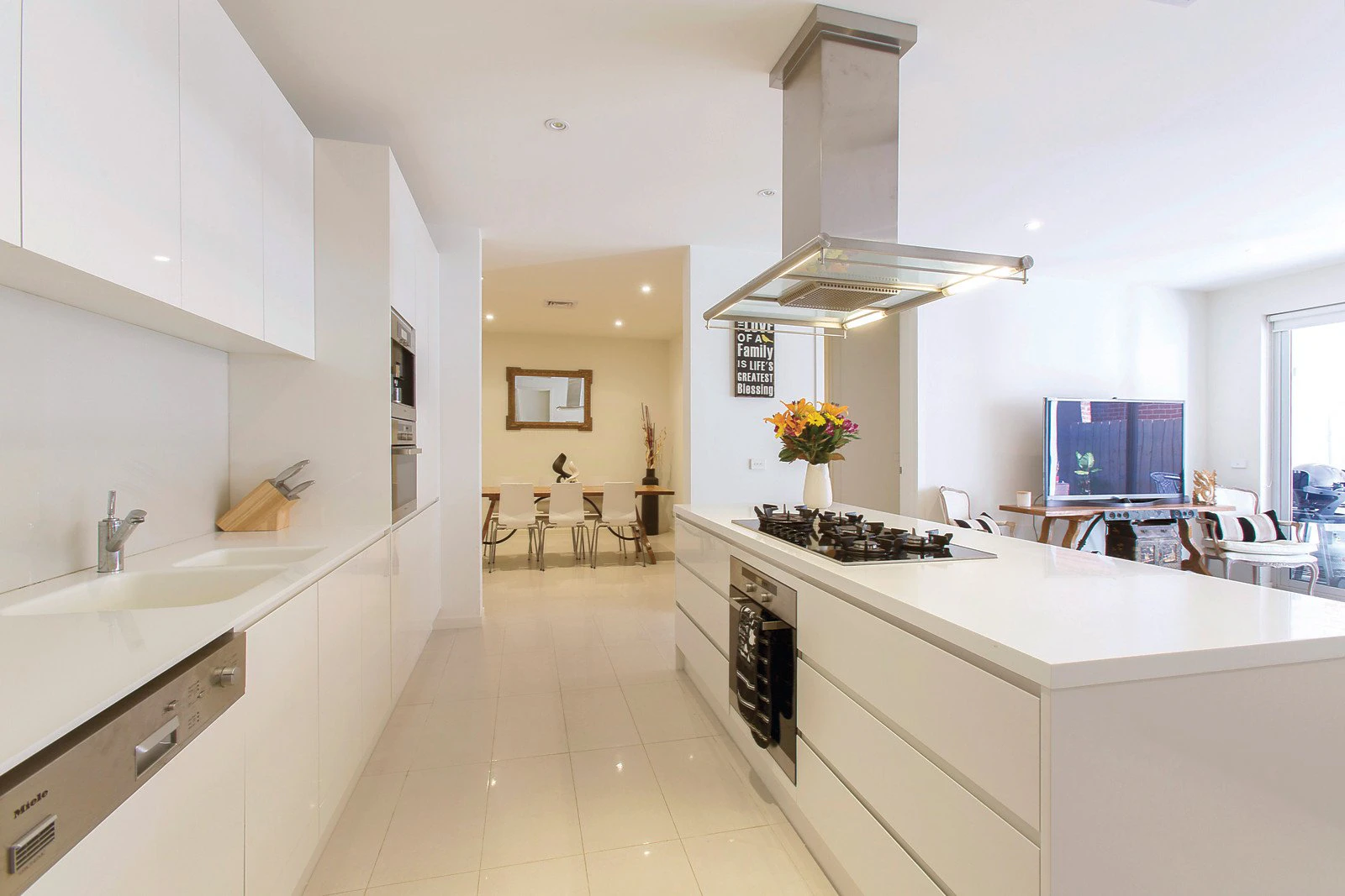 2/100 Burke Road, Malvern East, VIC