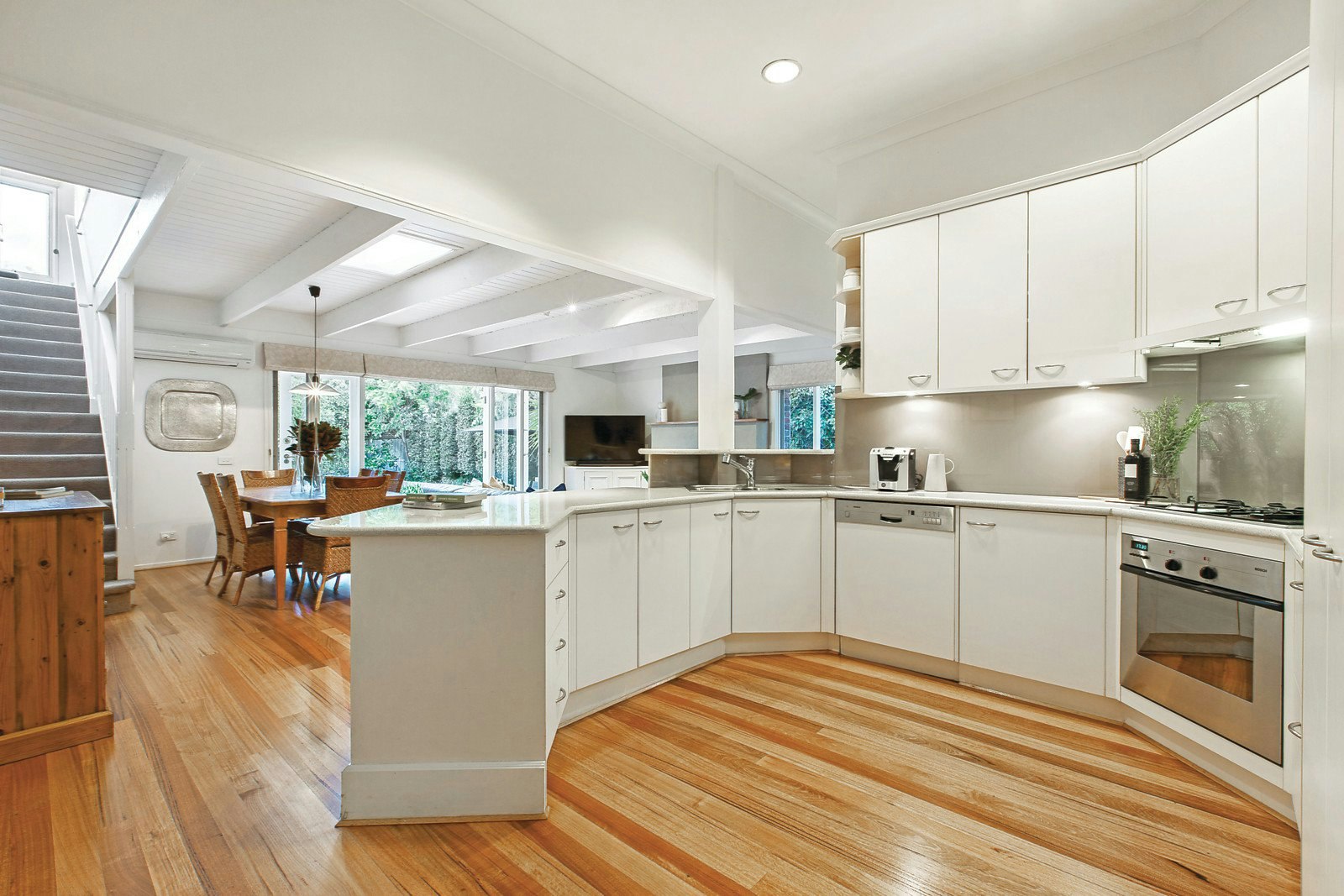 17 Hazeldine Road, Glen Iris, VIC