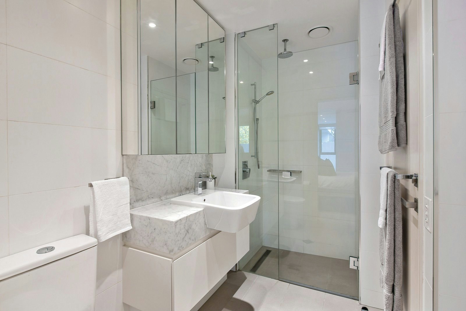 G01/2 Gascoyne Street, Canterbury, VIC