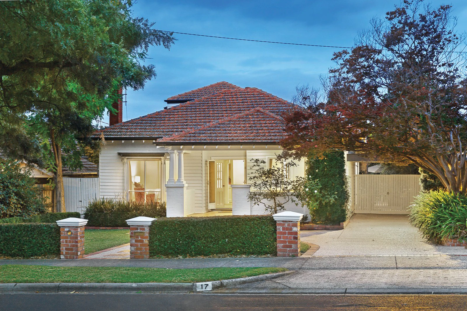 17 Hazeldine Road, Glen Iris, VIC
