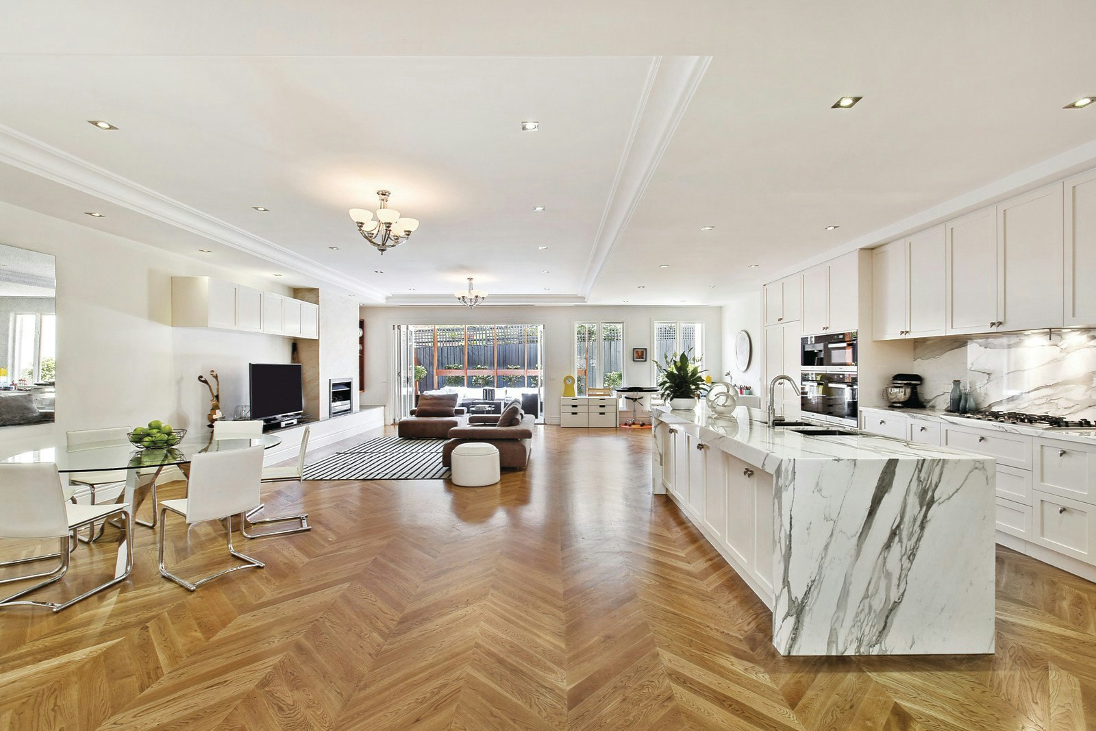 2/54 Wattle Road, Hawthorn, VIC