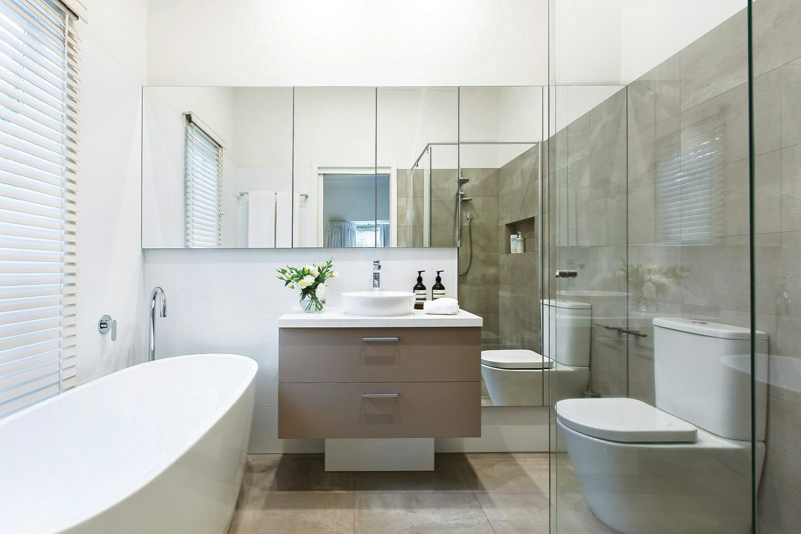 17 Hazeldine Road, Glen Iris, VIC