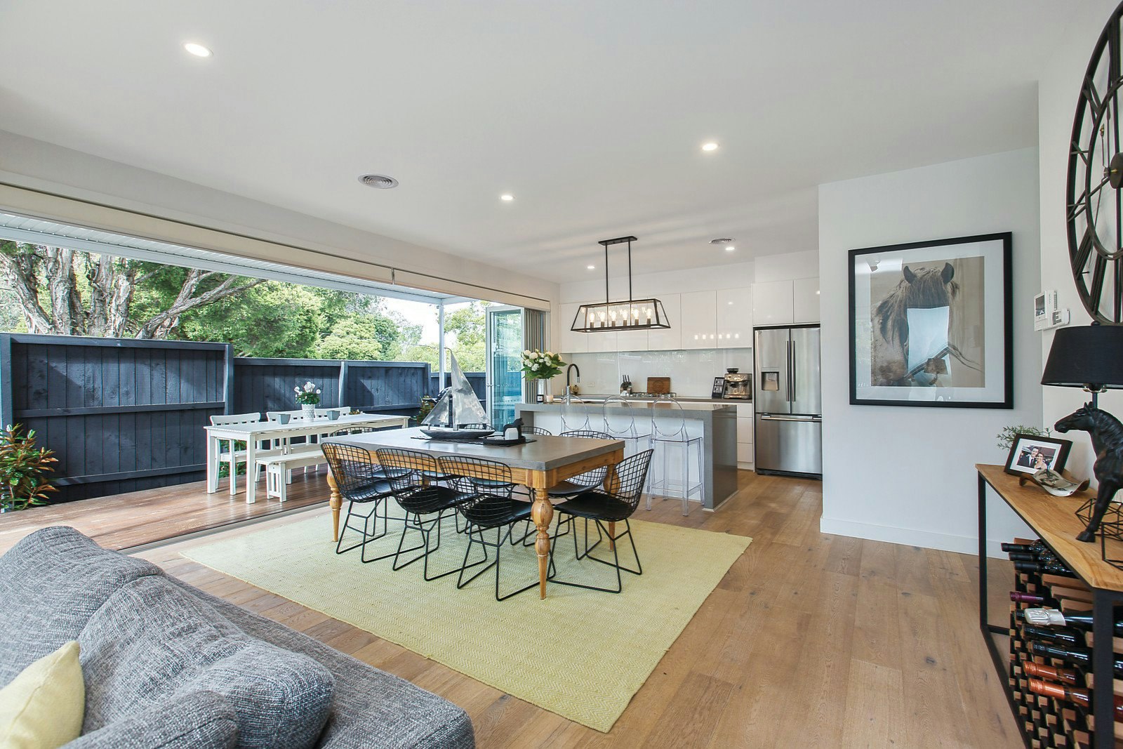 32 Loudon Road, Burwood, VIC