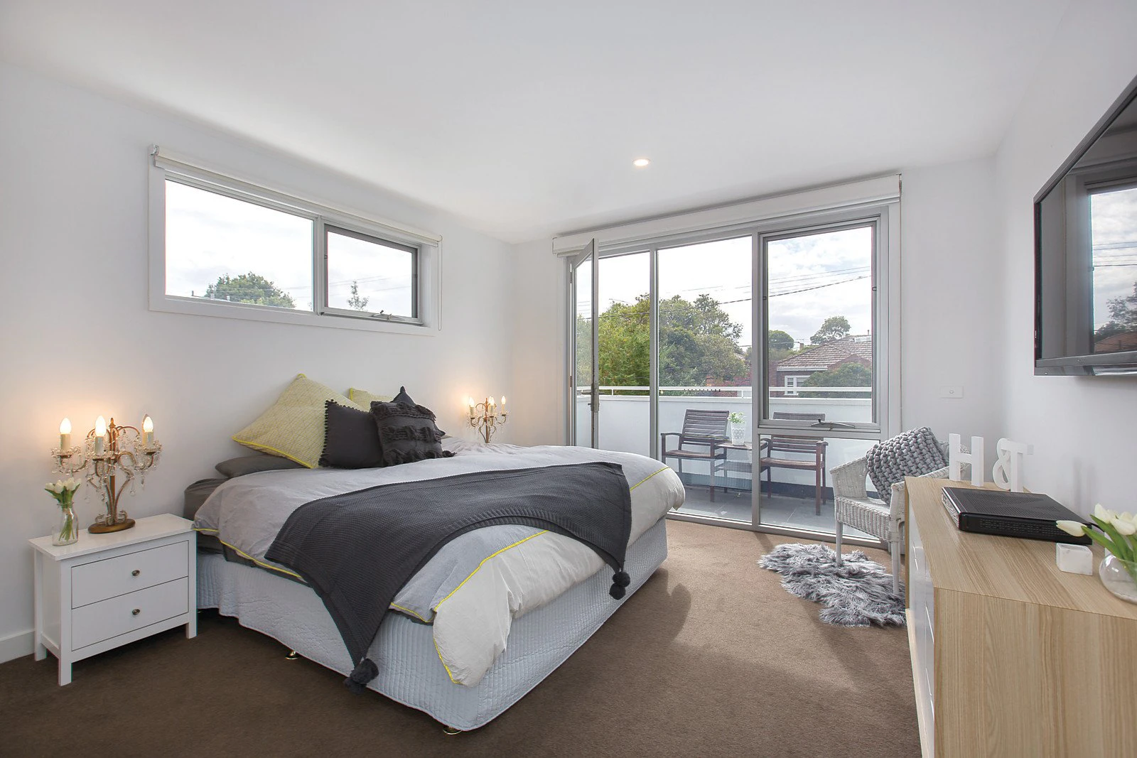 32 Loudon Road, Burwood, VIC