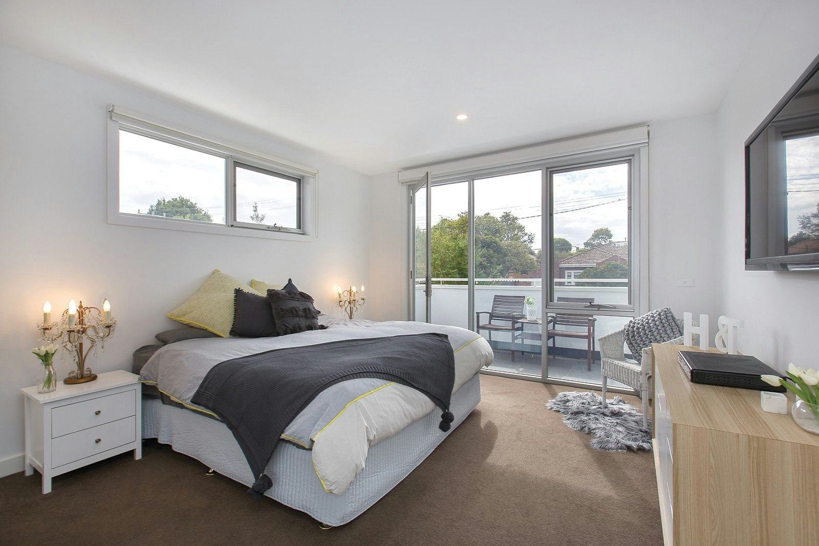 32 Loudon Road, Burwood, VIC