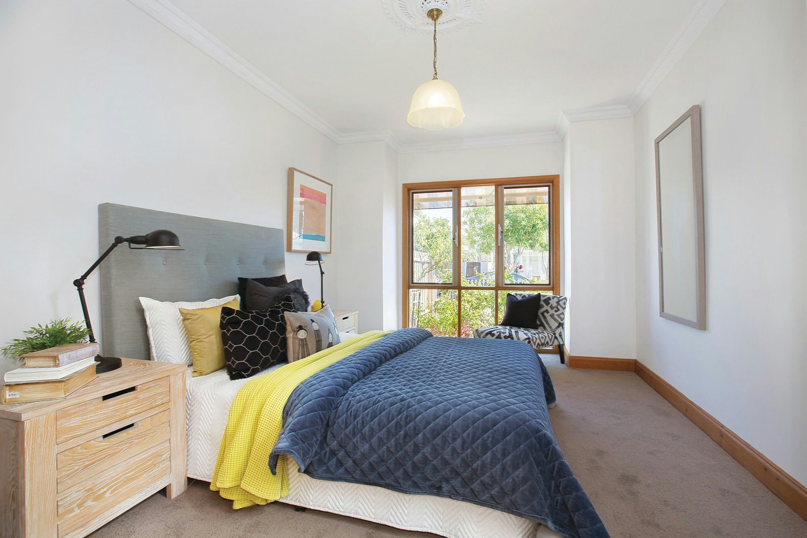 21 Railway Avenue, Armadale, VIC