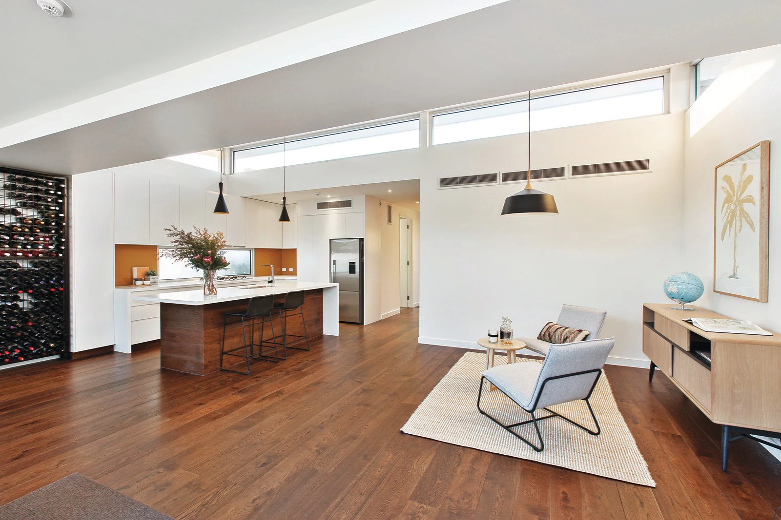 Penthouse, 22 Wave Street, Elwood, VIC