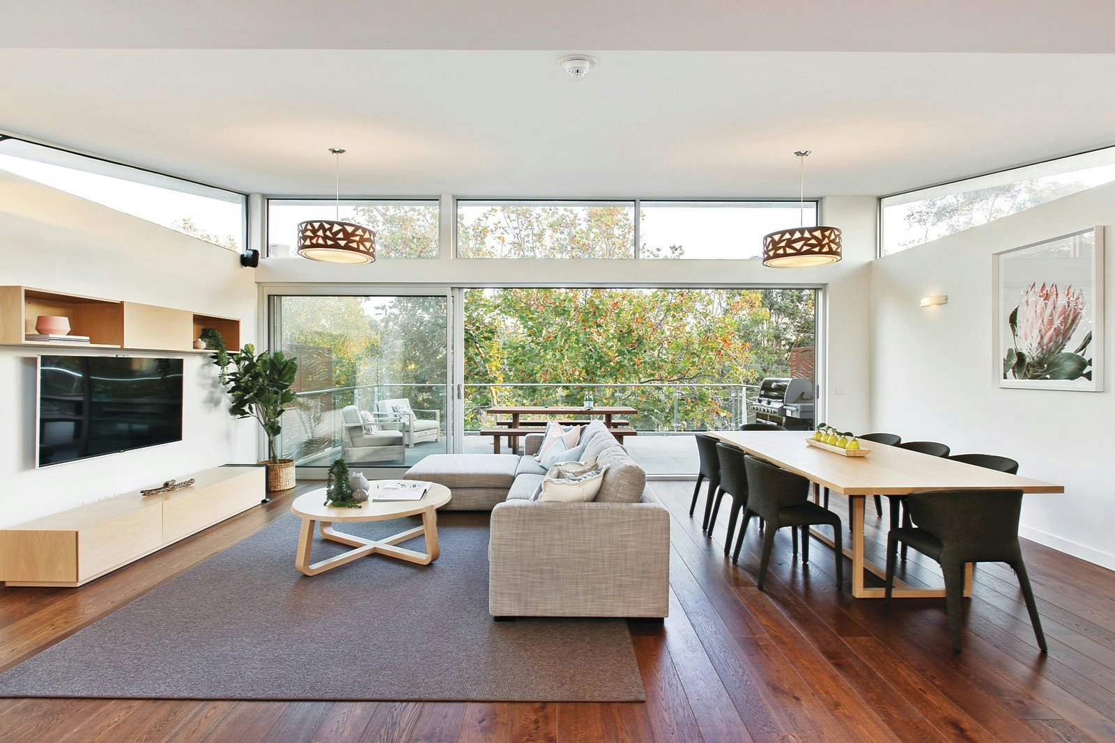 Penthouse, 22 Wave Street, Elwood, VIC