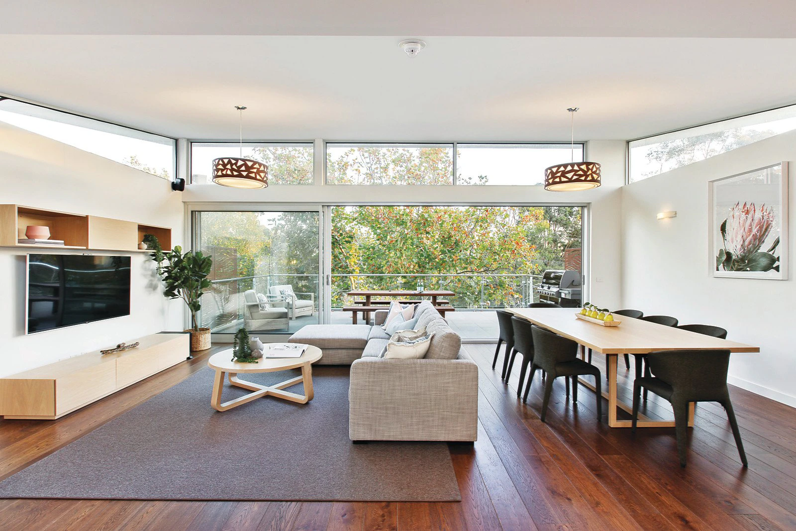 Penthouse, 22 Wave Street, Elwood, VIC