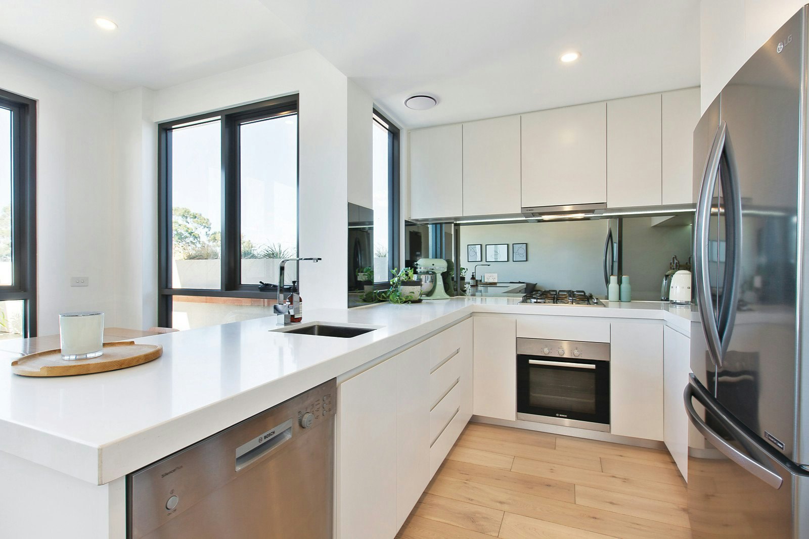 304/144 Hawthorn Road, Caulfield North, VIC