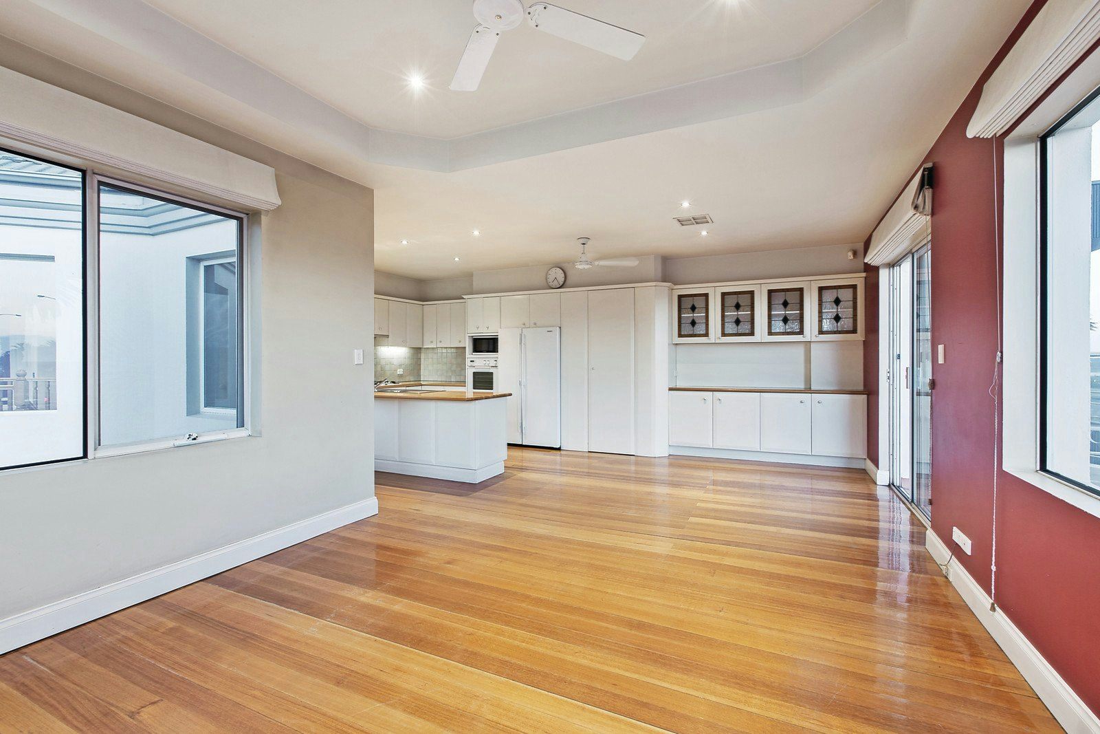 30 Beaconsfield Parade, Albert Park, VIC