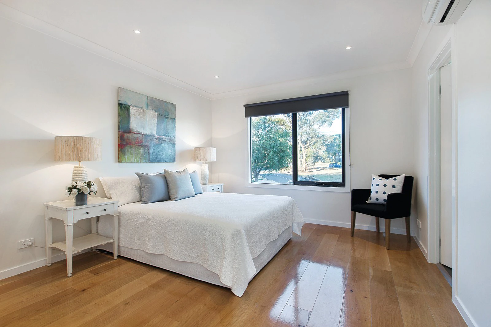 1/4 Huon Grove, Ashburton, VIC