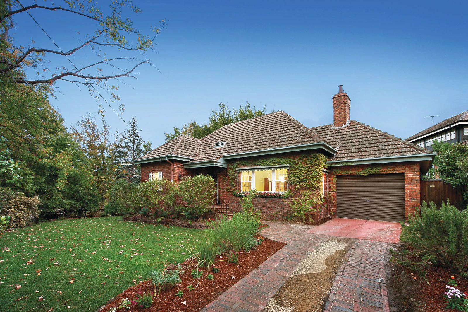 20 Lansell Crescent, Camberwell, VIC