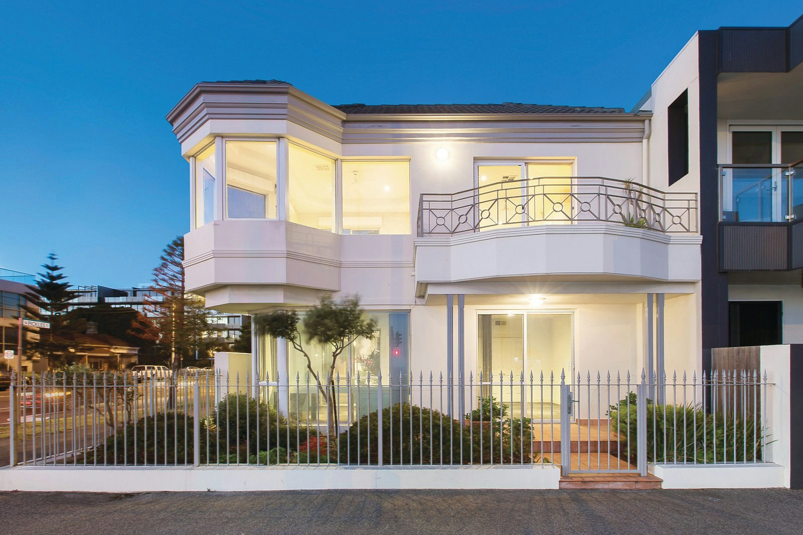 30 Beaconsfield Parade, Albert Park, VIC