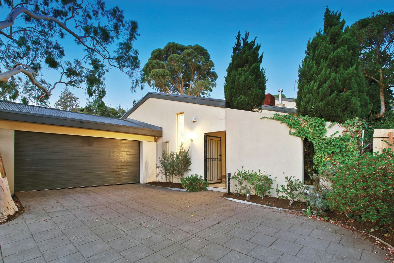 90A Glyndon Road, Camberwell, VIC