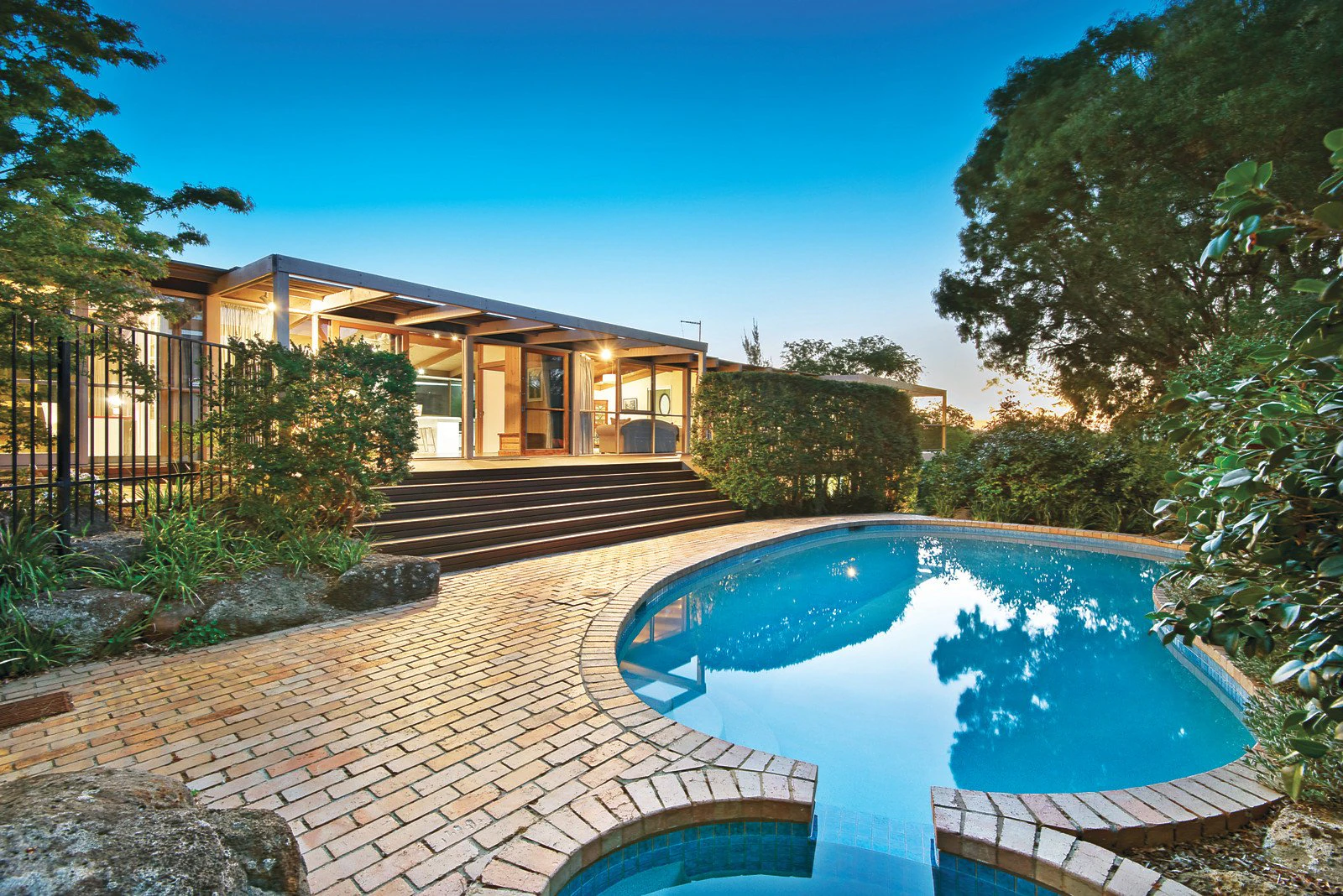 77 Normanby Road, Kew, VIC