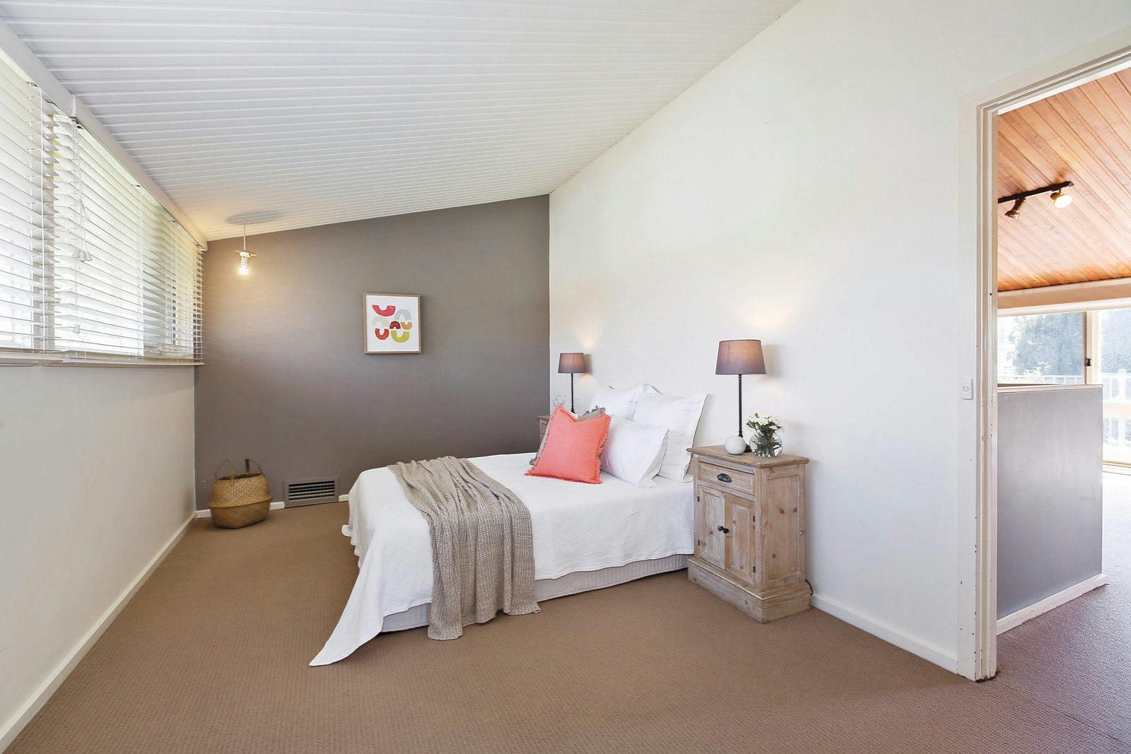 90A Glyndon Road, Camberwell, VIC