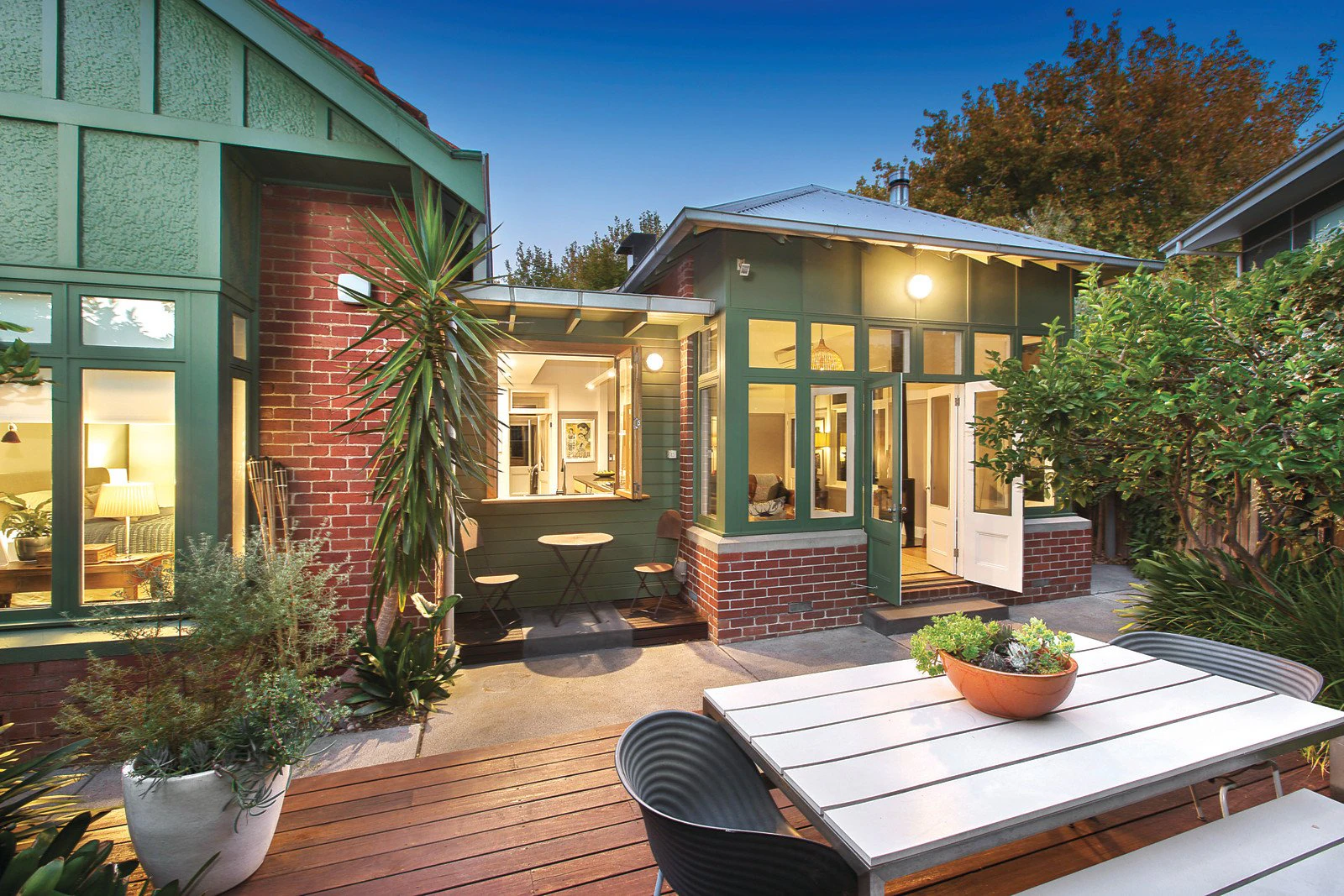 1 Addison Street, Elwood, VIC