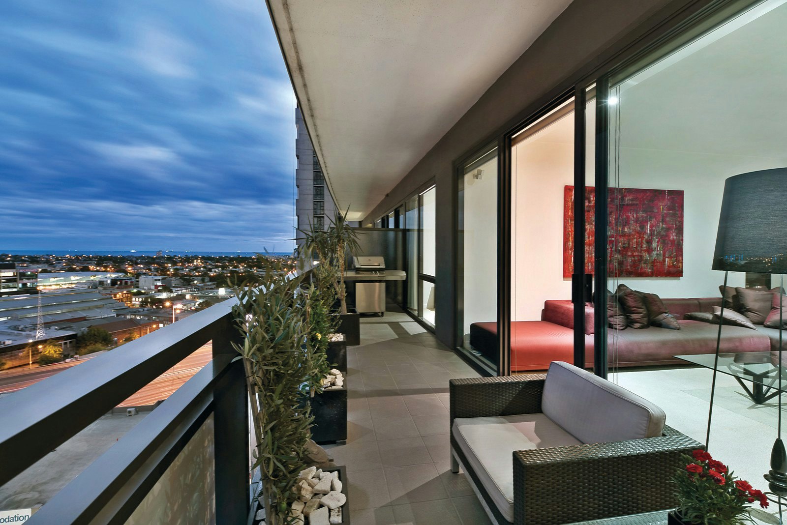 1711/80 Clarendon Street, Southbank, VIC