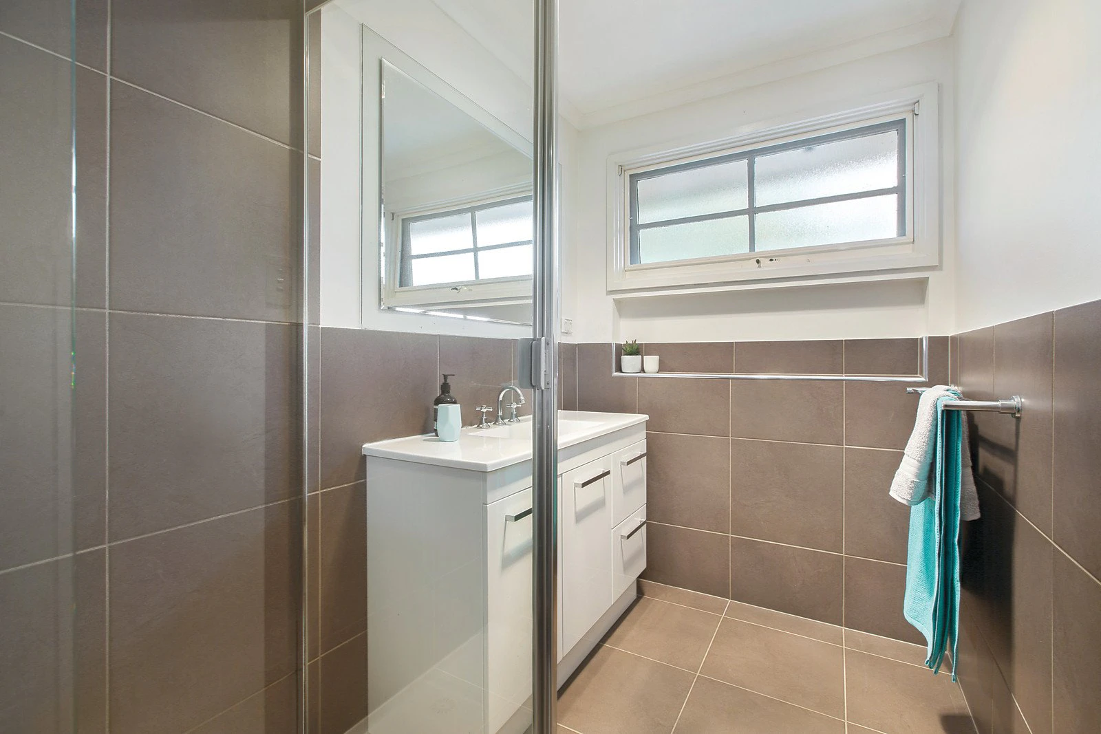 2/9 Middlesex Road, Surrey Hills, VIC