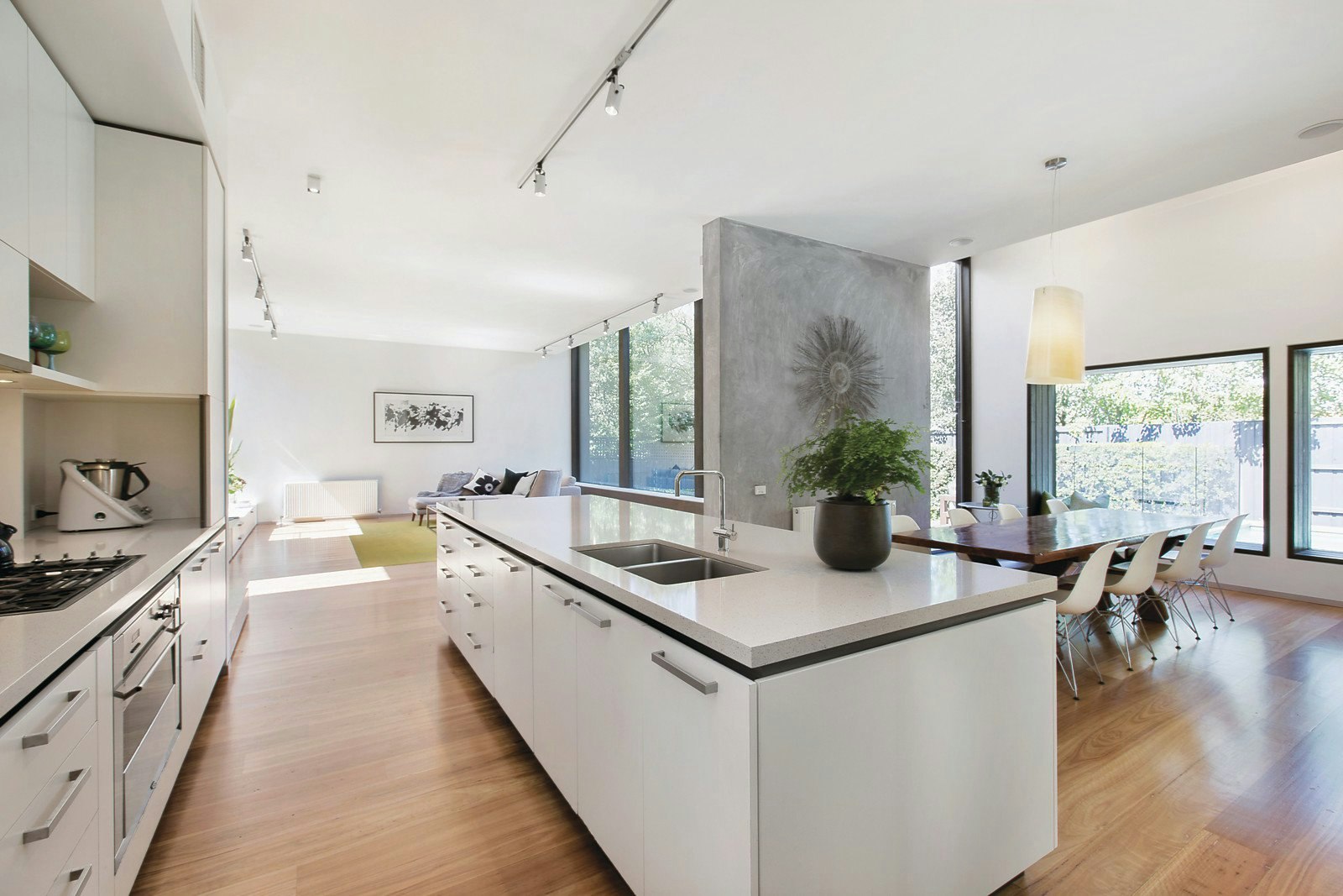 212 Mont Albert Road, Surrey Hills, VIC