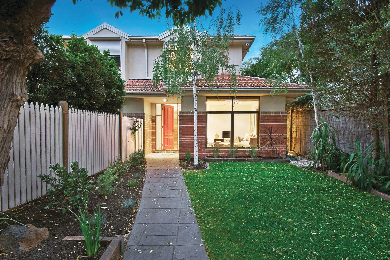 1/241 Tooronga Road, Glen Iris, VIC