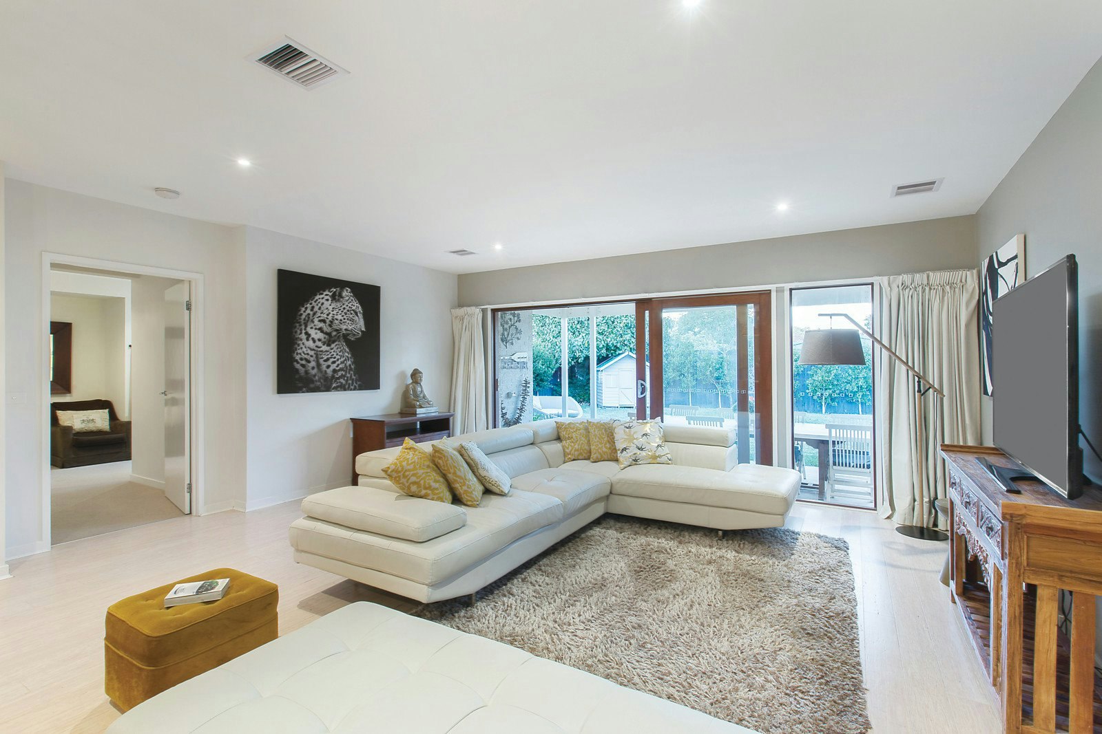 64 Beaumaris Parade, Highett, VIC