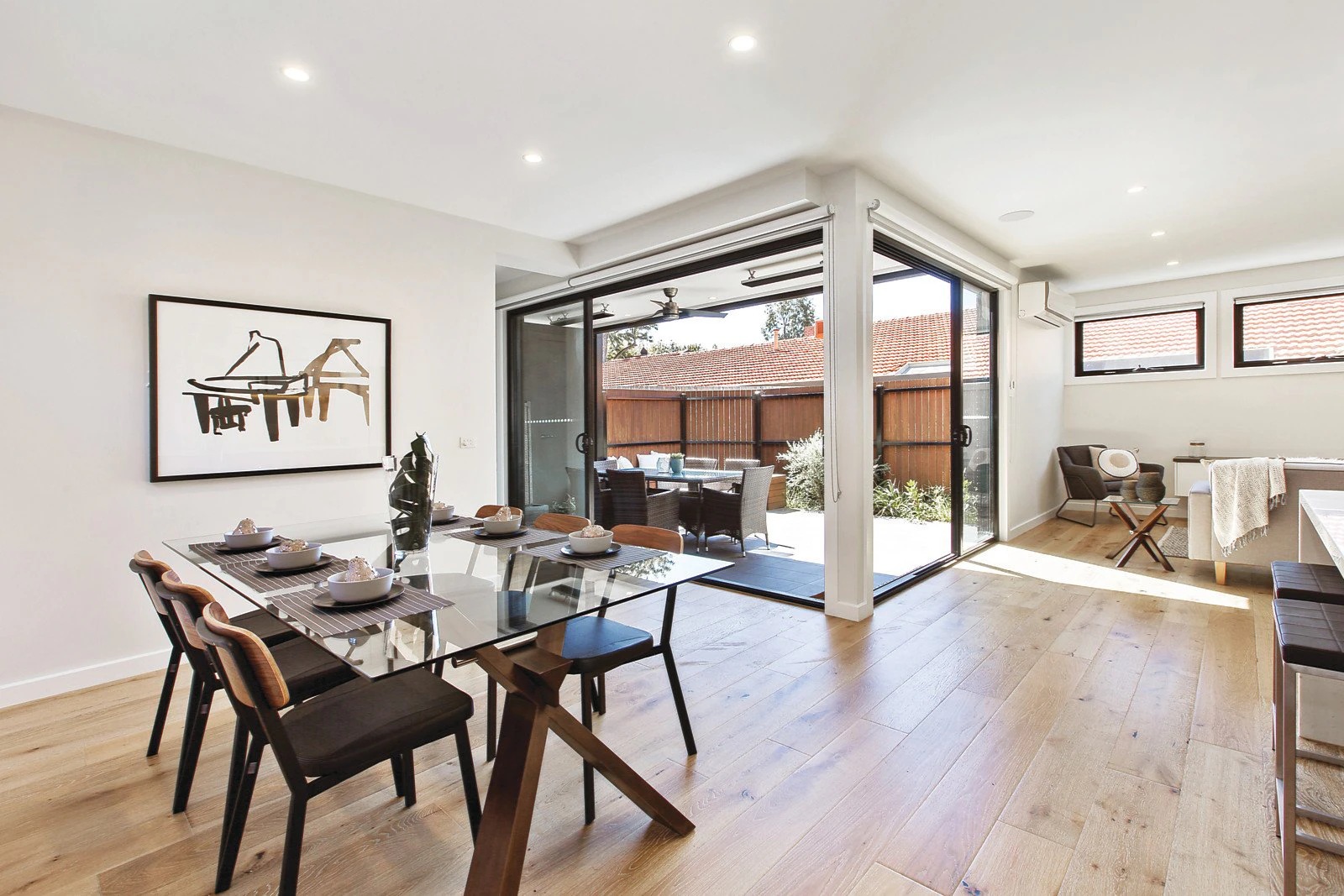 1/56 Athelstan Road, Camberwell, VIC