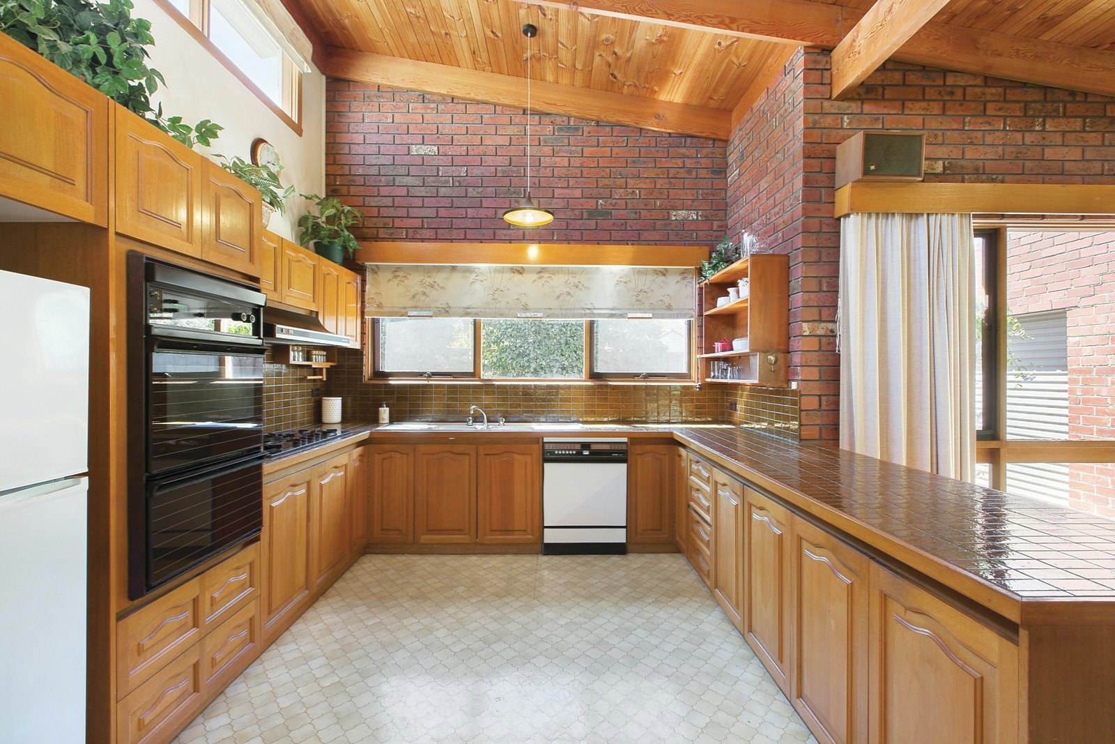 34 Bourneville Avenue, Brighton East, VIC