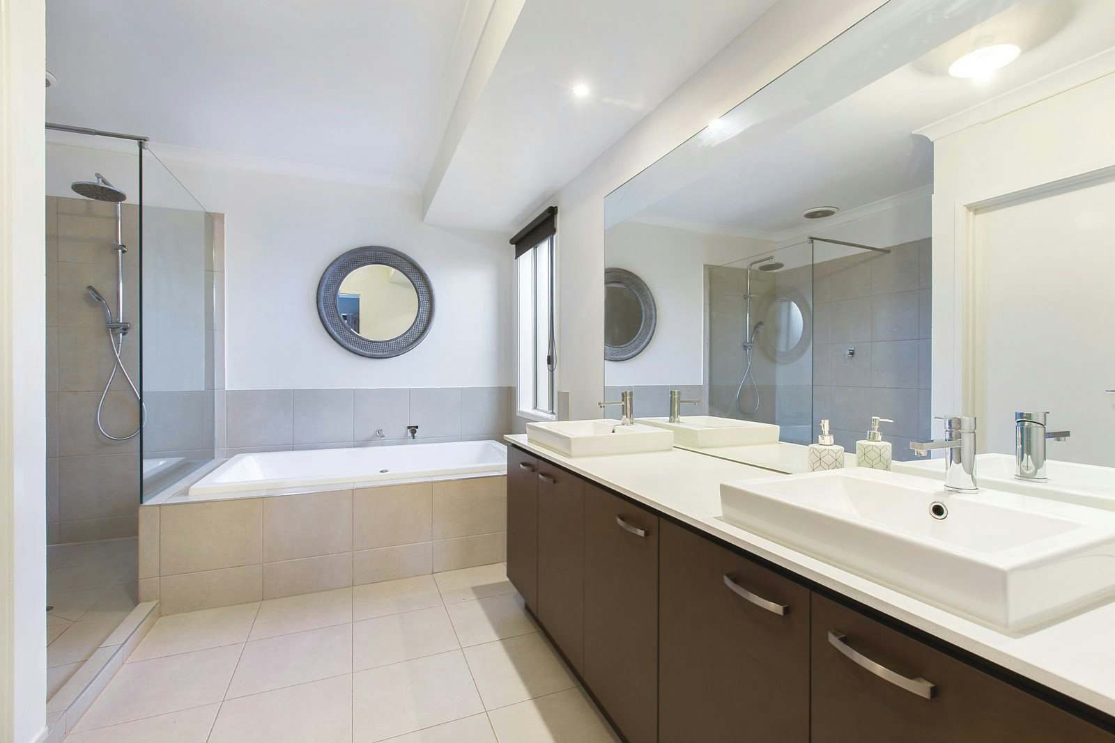 64 Beaumaris Parade, Highett, VIC