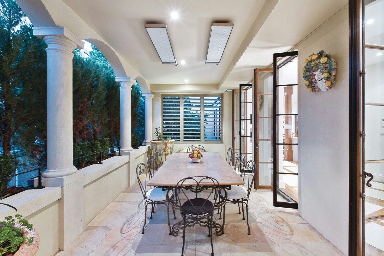 2/20 Avoca Street, South Yarra, VIC