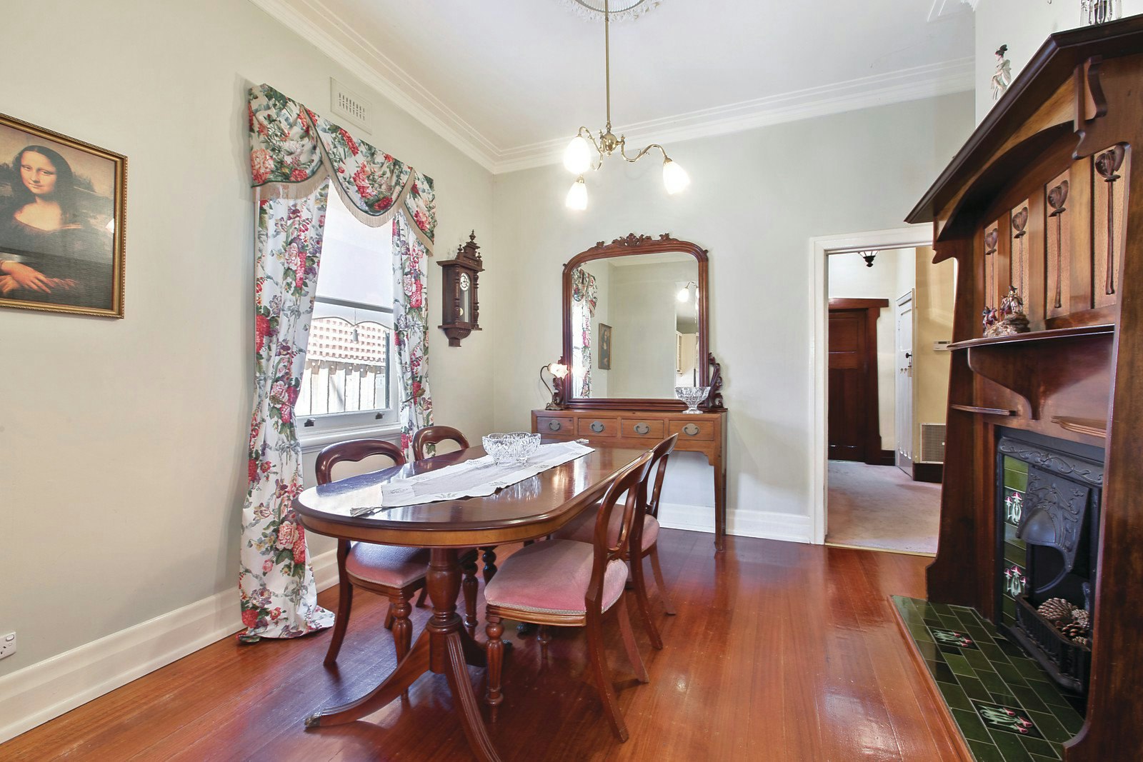 25 Erasmus Street, Surrey Hills, VIC