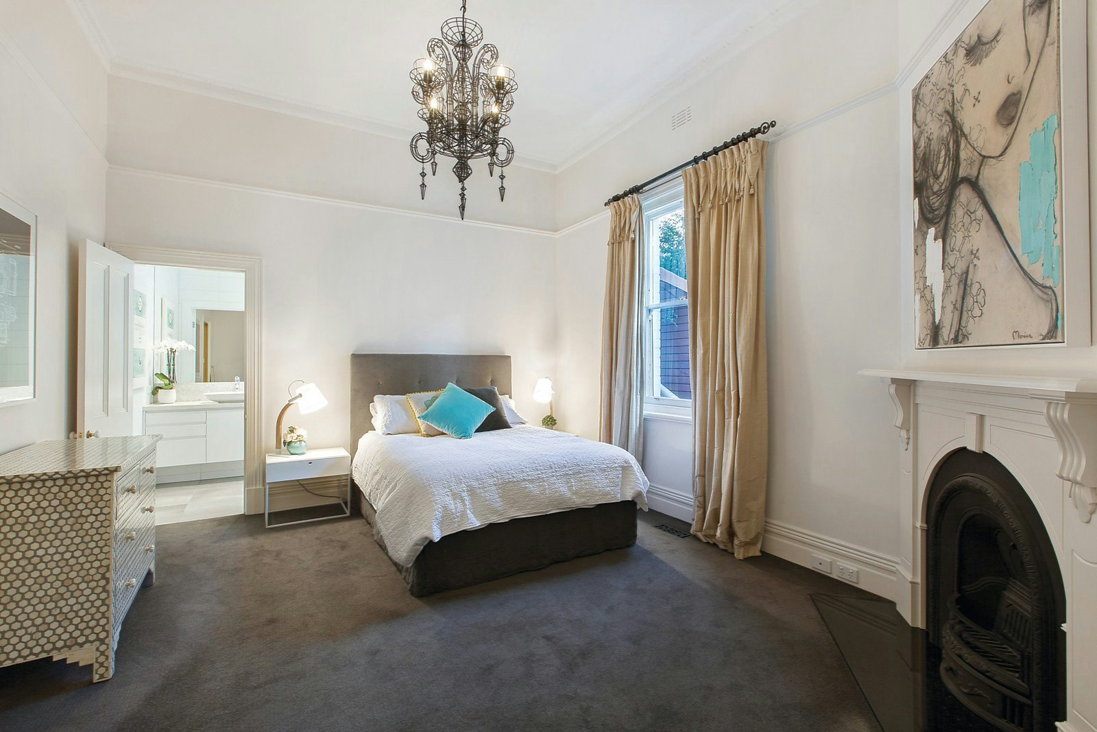 15 Normanby Avenue, Caulfield North, VIC