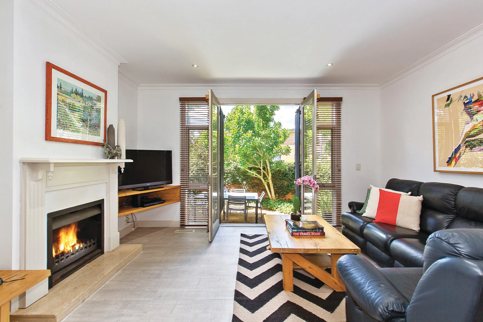 1/2 Finlayson Street, Malvern, VIC