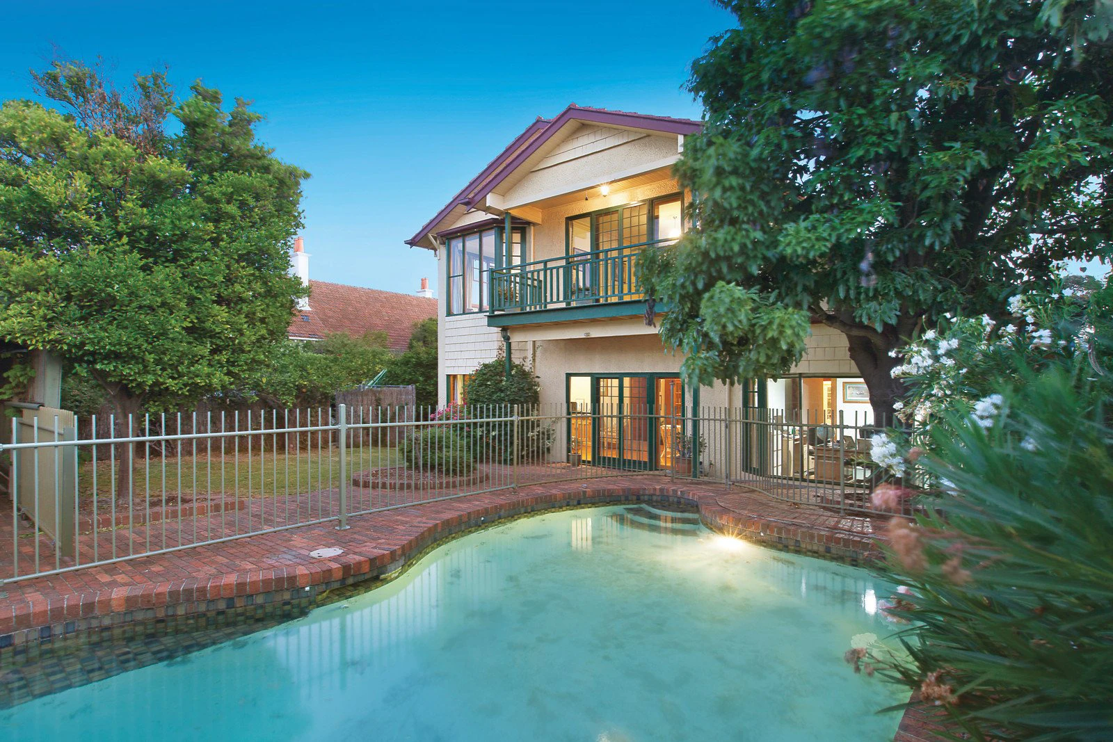 69 South Road, Brighton, VIC