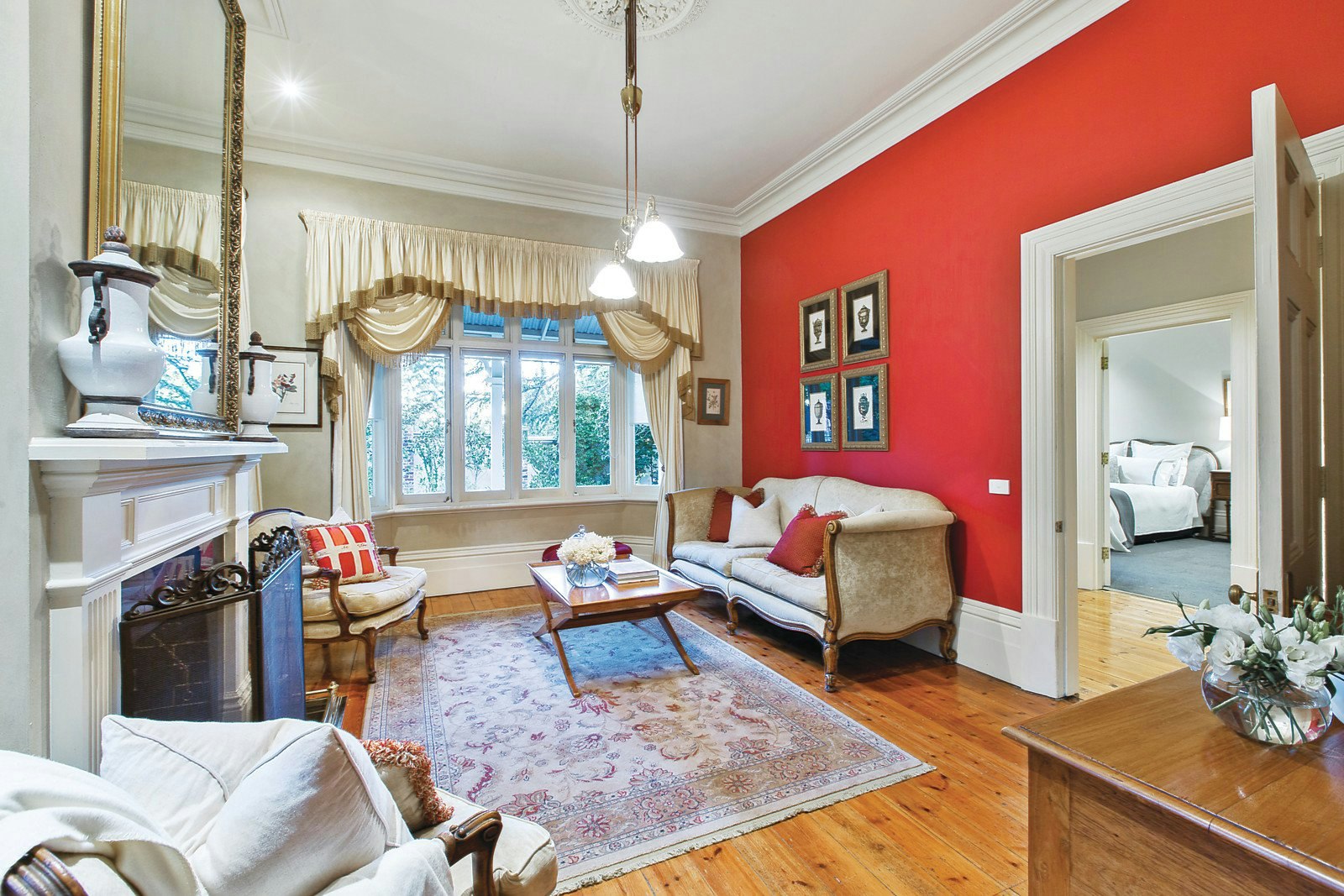 25 Balwyn Road, Canterbury, VIC