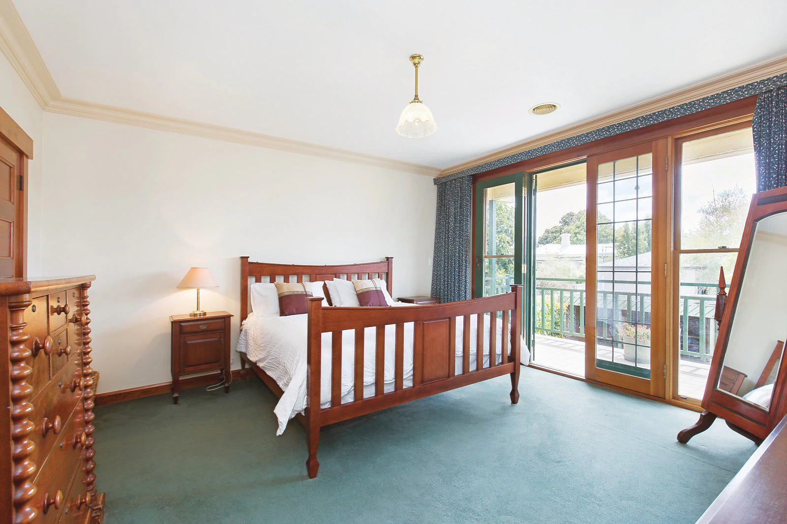 69 South Road, Brighton, VIC