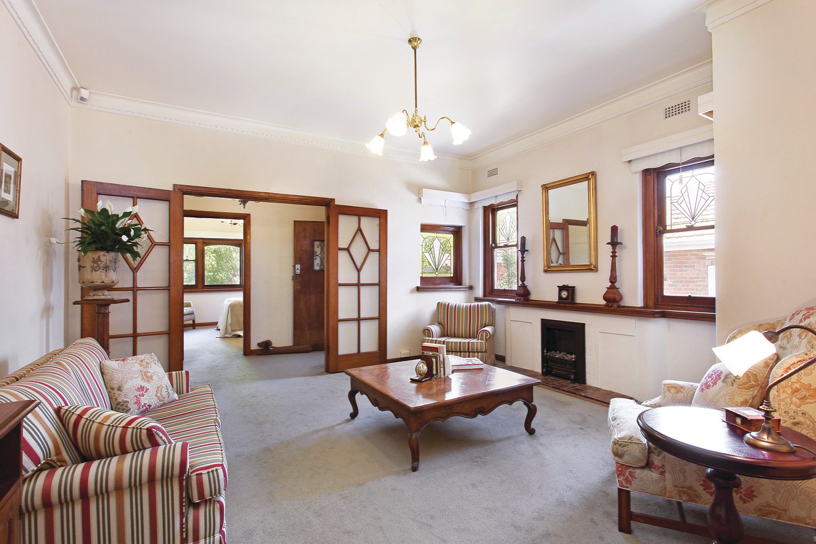 28 Essex Street, Glen Iris - Thumbnail 4