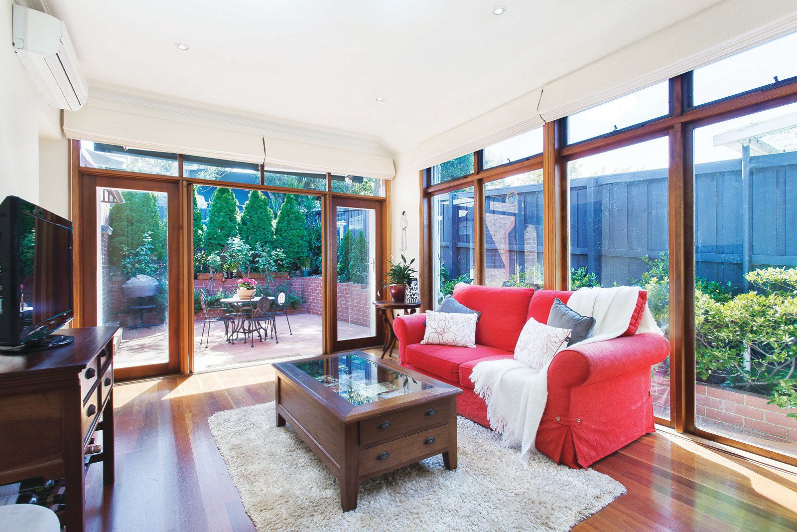 28 Essex Street, Glen Iris - Thumbnail 2