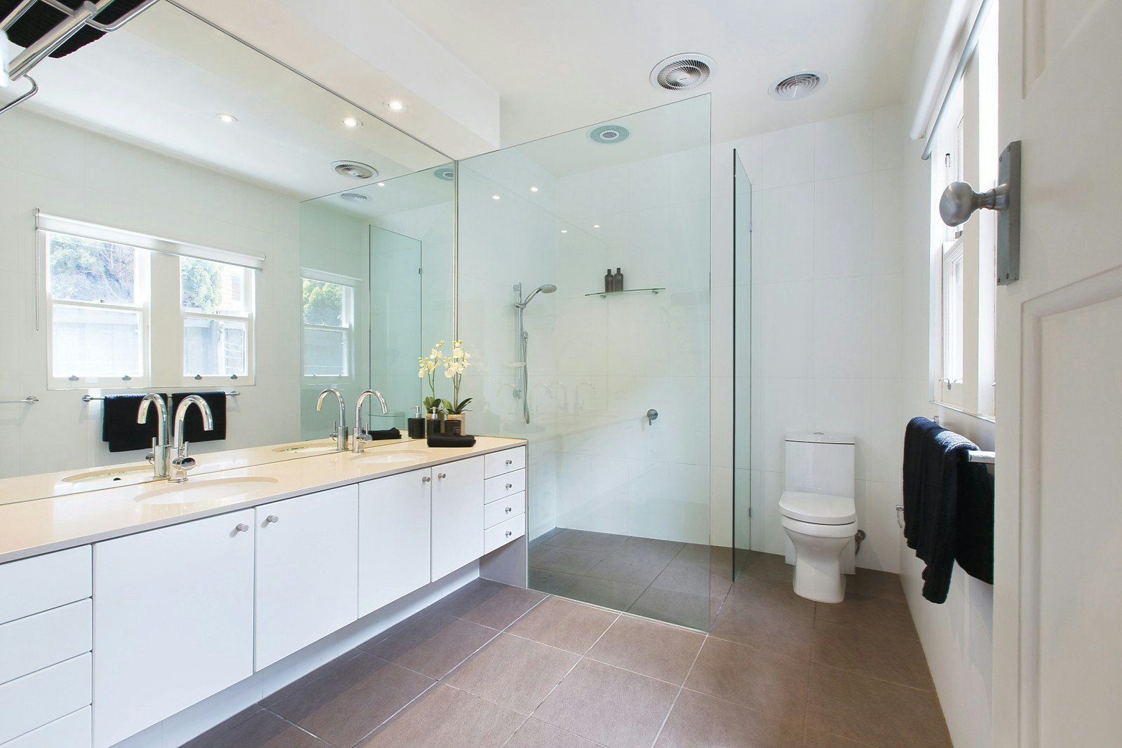 10 Orange Grove, Camberwell, VIC