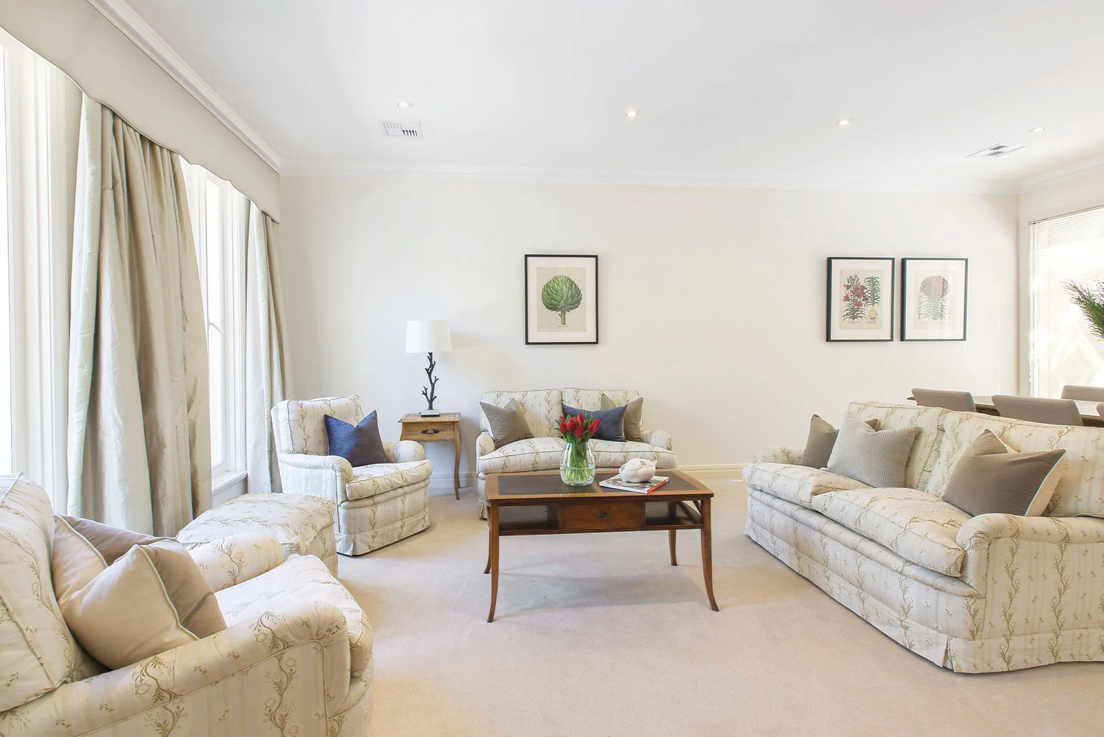2/2 Monaro Road, Kooyong, VIC