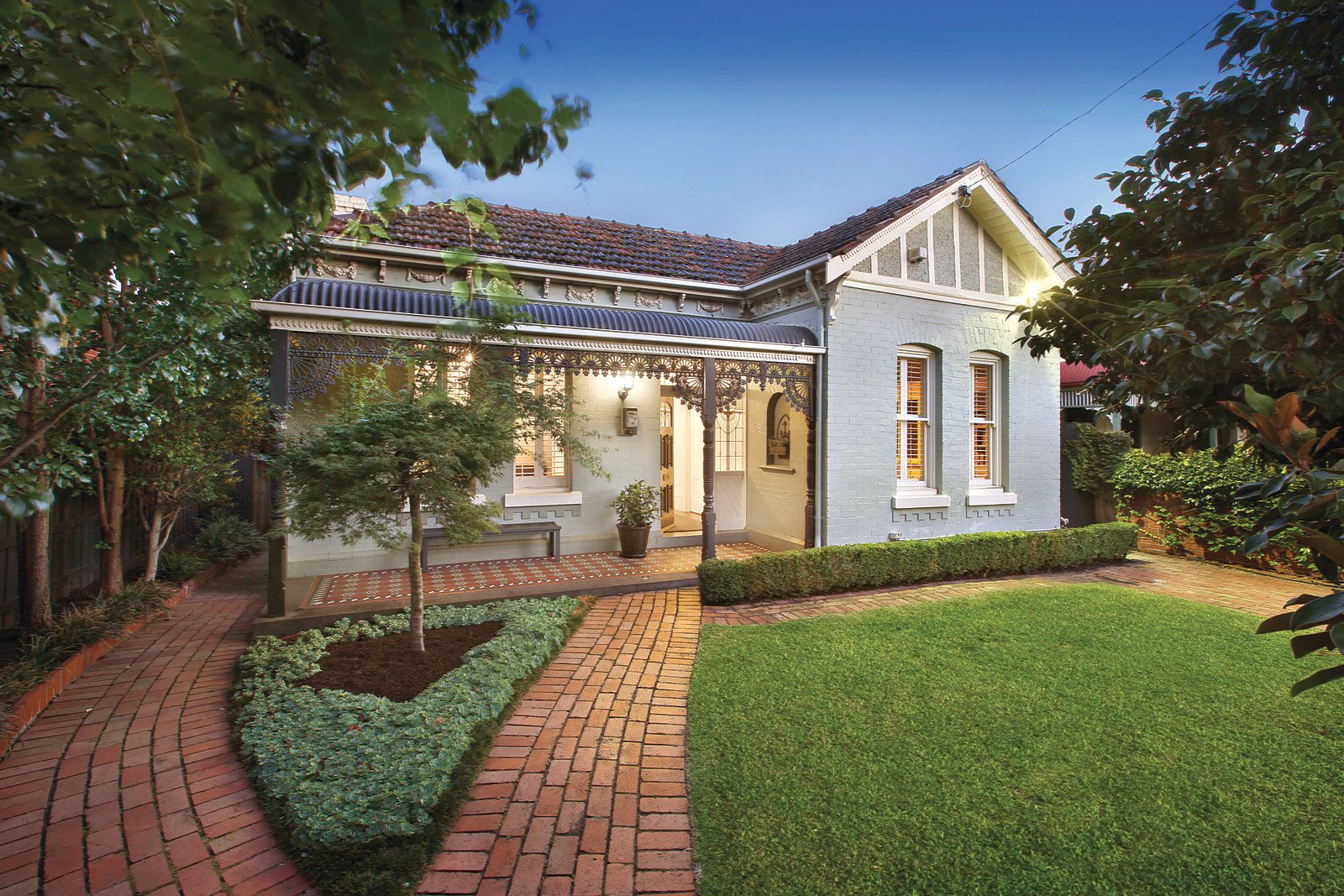 15 Normanby Avenue, Caulfield North, VIC